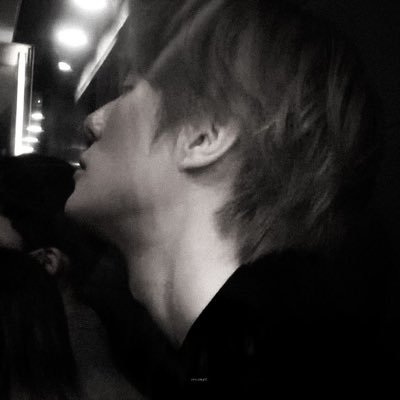 REXJ4R's profile picture. 