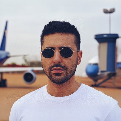 TheLoungeGuru's profile picture. #1 Airport Lounge Reviewer & Business Class Guru | Guinness World Record Holder | YouTuber with 600K+ followers across platforms and over 1 Billion views.