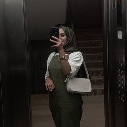 zhraa_klcc's profile picture. 𝑽𝒆𝒍𝒍𝒊 𝑹𝒂𝒃𝒃𝒊𝒌𝒊 𝑭𝒂𝒔𝒃𝒊𝒓 𖹭⋆