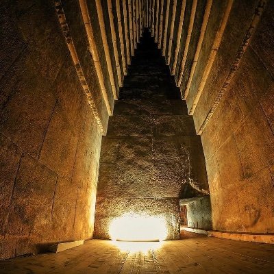 LalyK89's profile picture. 