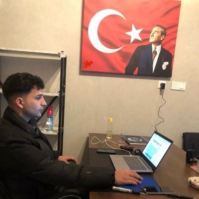 MartinMaged12's profile picture. Değer yatırımcısı burada paylaşılan hisse senedi yatırımları Al-Sat tavsiyesi içermez kendi kişisel düşüncelerimdir yatırım tavsiyesi değildir 🙋🏻‍♂️