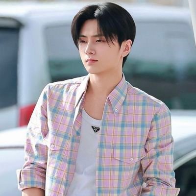 miawyuw's profile picture. 