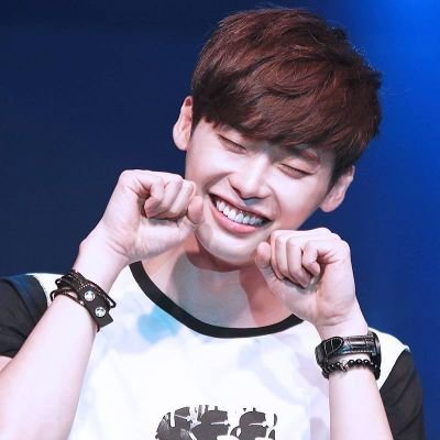 vmin119's profile picture. Wrestling addict. K-Drama lover. Randy Orton runs the yard. IYO SKY flies above all. Follow backup: @Bilal__17