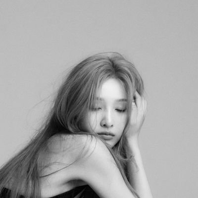 _imyour_pjoy's profile picture. (  ROLEPLAYER  | NOT THE REAL ONE ) 
 •   the fourth slice of RedVelvet named JOY