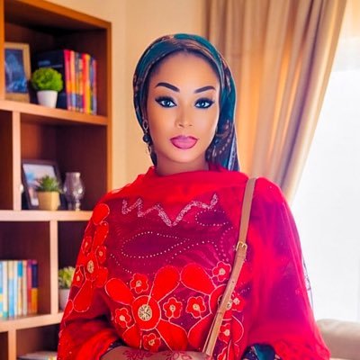 RealSarauniya's profile picture. An Advocate of change//An Educationist//Women’s Advocate//#Obidient