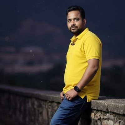 Devilal_Saini69's profile picture. रास्ट्र सर्वोपरि |
माना पढ़ाई में थोड़ा कच्चा हूं,पर देश भक्ति की पूरी किताब रट के बैठा हूं | 
स्पष्टवादी 
👉हास्य व्यंग कर्ता ✍️

| भक्त सालासर वाले बाबा का |