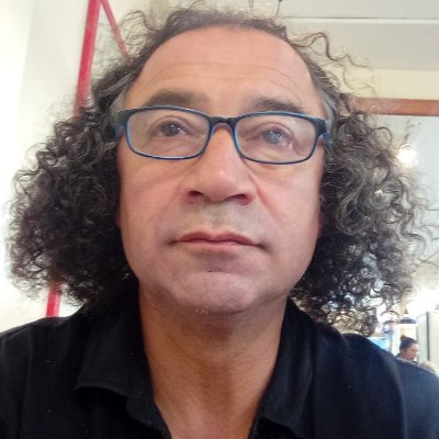 juanaravenap's profile picture. Licenciado en Sociología, veterano con domicilio político anclado en la izquierda, chorero de origen, penquista de adopción.