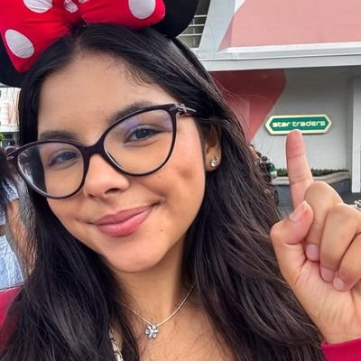 InvestdailyW's profile picture. From $11,760 in debt to over $2,000,000 in profits 💰📈. Everyone has a story—what’s yours, and how are you rewriting it? 🚀 #CryptoTrading #TNFA