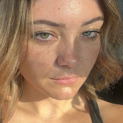 sweetccnts's profile picture. 