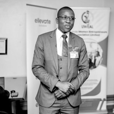 CallMeJackson01's profile picture. Born Again Christian, Radical for CHRIST•||•Social Scientist•||•Entreprenuer. For Pure Natural Bee Honey Plug (+256751147165)