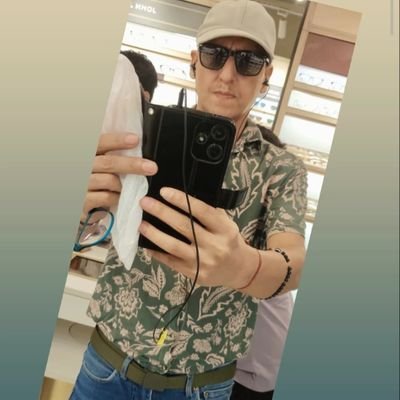 mAnishhastir's profile picture. 🌱 Life, like NAV- fall brings wisdom in volume, rise brings cost in value.  📈

crashes gift you wisdom in bulk, rallies just make it pricey. 😎

Accept it..