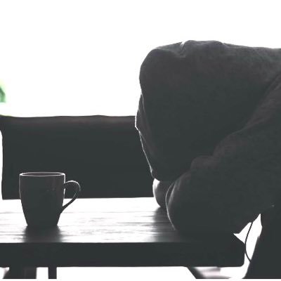 softneedle_'s profile picture. 痛くないよう、優しく刺します。 言葉、音楽、写真:@krone__