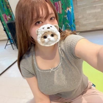 redg92hjwb68971's profile picture. 