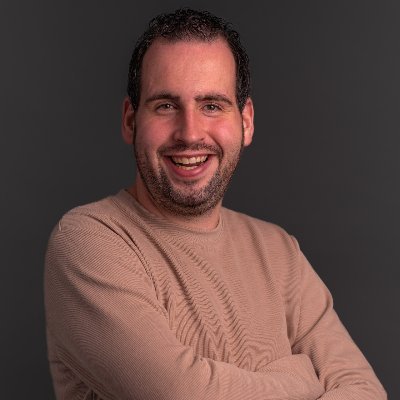 thimok_dev's profile picture. Sharing career strategies that help aspiring software engineers get hired & juniors escape the ‘junior trap’