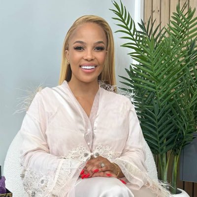 AliceHartgnhx's profile picture. S.A Business magnate🇿🇦🇦🇪Global entrepreneur 🌍Business advicer ✍motivational