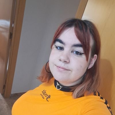 nden_0622's profile picture. ''En la plaza de mi pueblo dijo el jornalero al amo, nuestros hijos nacerán con el puño levantado''