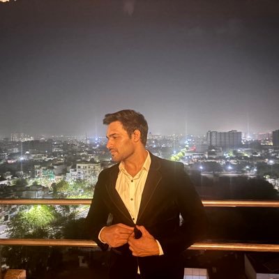 lucky_sharda's profile picture. Building with AI🚀🚀🎧 ||Loosing your job do (.) product ||CS undergrad' 24