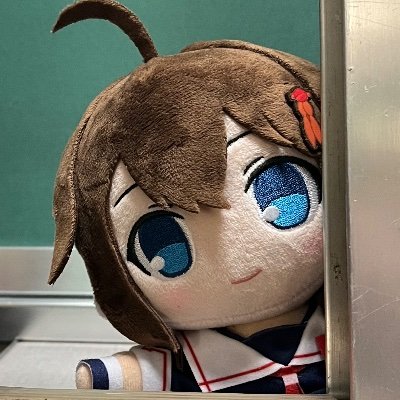 Tsuru_kigcos's profile picture. コスプレ衣装や制服がきっかけで着ぐるみ活動を始めました。
2022年3月11日に「艦これ」の「時雨(改二)」が着任。
2024年12月14日には「榛名」も着任しました。
艦娘二人体制になりました。
Discordは「chihaya_tsuru」で出るかと思います。