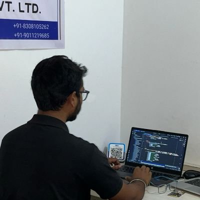 RushikeshGarole's profile picture. alone with my own thought is my happy place ⚜️