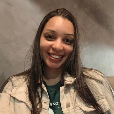 ketelendianaa's profile picture. Leitora compulsiva em tratamento..