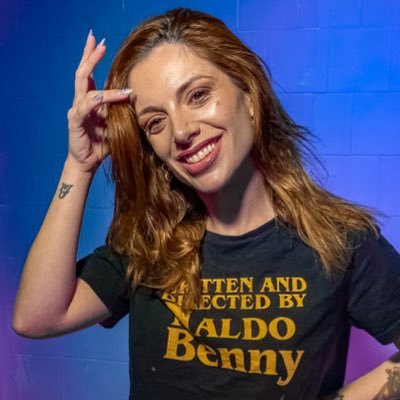 MarcelaLahaud's profile picture. ✨ convidada fixa dos canais #CastroBrothers 🎮 e #DeQuemÉAVez 🎯 🛫 de profissional de viagem +30 países 🎙 à open mic com riso frouxo contato@marcelalahaud.com