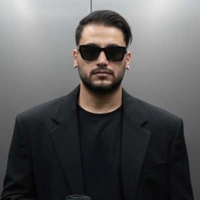 sahinabut's profile picture. senior product designer with 7+ years of experience.