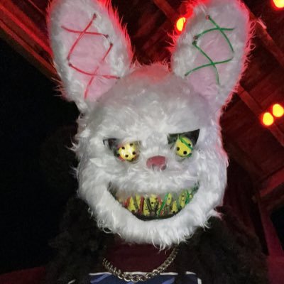 PoemsOfThaHeart's profile picture. Networking•Entertainment•ContentCreator• • NO WEIRD ISH 😅😂 tap in 😜 https://t.co/FFGyo09hID