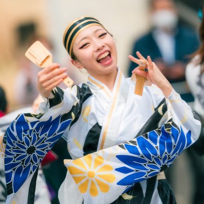 hnhnyuna's profile picture. @kabeyahanahana よさこい踊る人