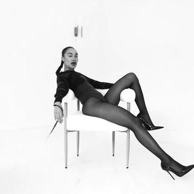 magicstarshop's profile picture. RELEIGHSE DAY!! my ego told me to 2.19.26