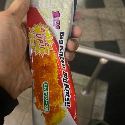 nUKW5tM91ea3LQQ's profile picture. プロフィール写真 ＃Bigカツ カバー写真 ＃響野ユリア ＃タオルマフラー ＃ファイヤーエムブレムヒーローズ 始めました🗡️  最近アイドルの現場は撮影会《📱🆗のところ🎫》