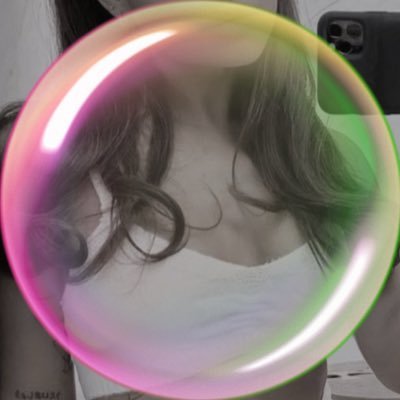 eternlgrande's profile picture. 