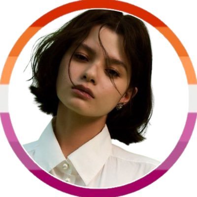 onlylesbian_'s profile picture. 