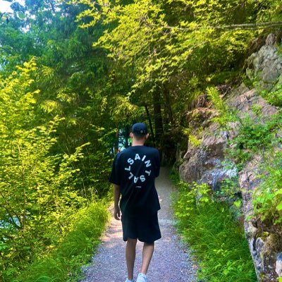 SunnySalh98's profile picture. All opinions seen through Claret and Blue tinted glasses.