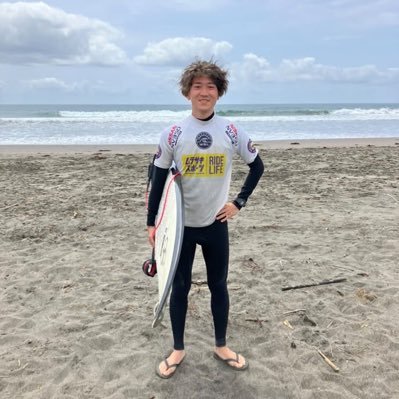 onchi_cicada's profile picture. 一流のソフトウェアディベロッパーにおれはなる。