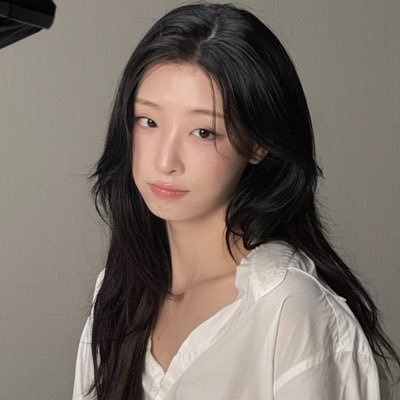 ccl0verr_'s profile picture. 다인님 제발 저요!!! 제가 아니면 안돼요!!!