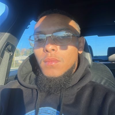 LvndShark's profile picture. When it’s over, give it all to my kids. #ANM #ASM #ADMM 💜