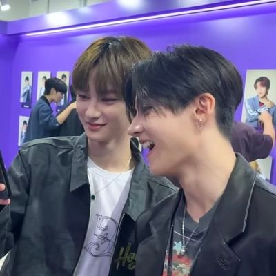 ๐ฉท๐ฉต | 0104 | ์ฌํดโค๏ธ โฐ Profile