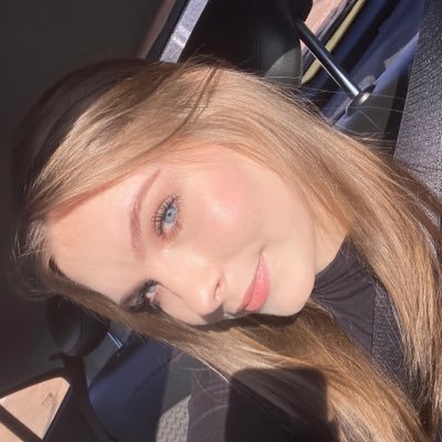 Alissiam_'s profile picture. 🧘🏼‍♀️✨⚡️https://t.co/P73QsQtZuF