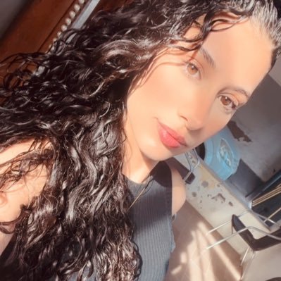 ommgmari's profile picture. 🦢