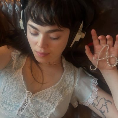 truebIueism's profile picture. still i am a Fool