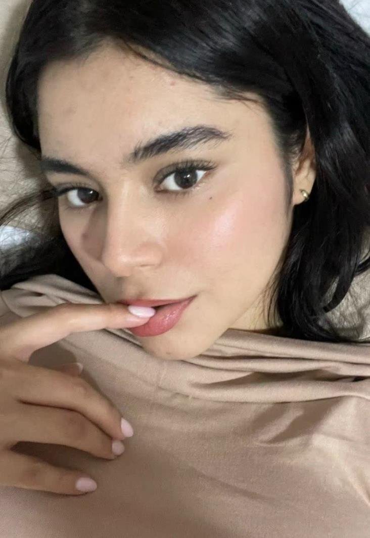 mayakjxq's profile picture. 21 💕 only a 2nd acc 🫶