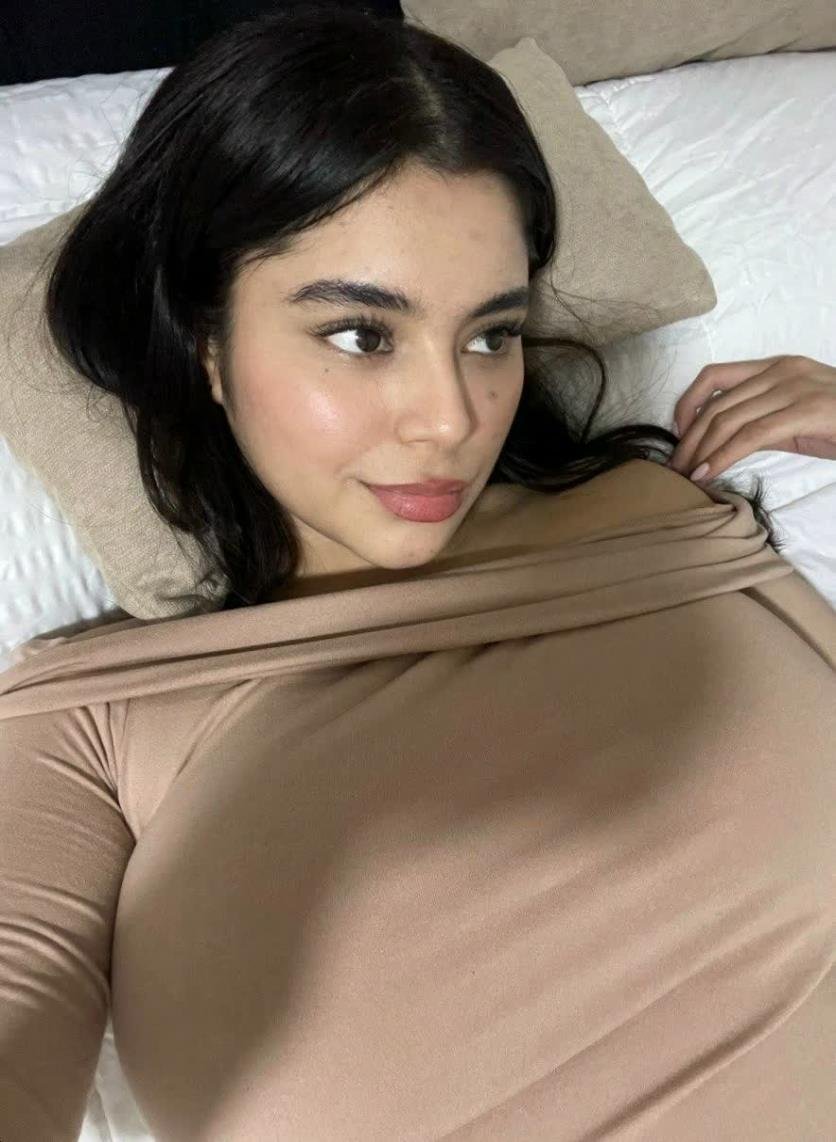 mayaywwn's profile picture. 21 💕 not my main, just a fun extra 🤍