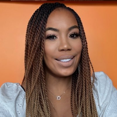 vadiamondmami's profile picture. Event Planner, Realtor, Commanders Fan ♥️💛Lakers Fan 💜💛God Guides Me. Cooking is my hobby! #GH Fan. Come 2 my Fun Events @luxeventsva
