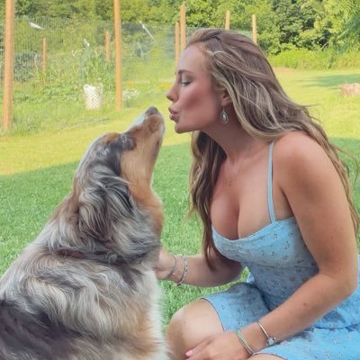 CaithnessL79507's profile picture. I'm single and wants to mingle with a caring , loving and God fearing man someone that can love me for who i am...