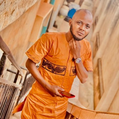 OyabiyiO10935's profile picture. 