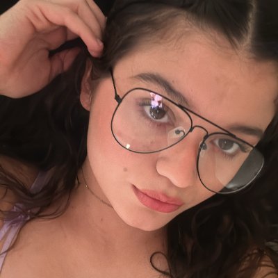 Ninaesmeeex's profile picture. First village girl with an of 🤫