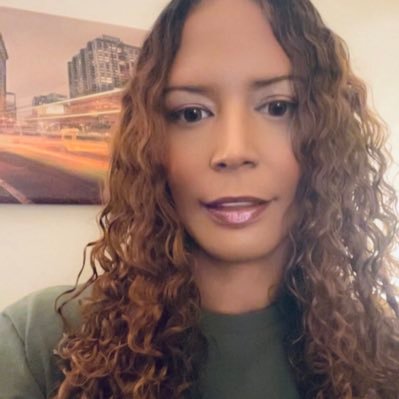 MulattoTSC's profile picture. Proud military daughter/ 💍+🧑🧑🧒👧🏽/🥰 all things that make my🧠🤔/Both 🐘&🫏suck🤷🏽♀️I happily block ignorant racists & bigots💯