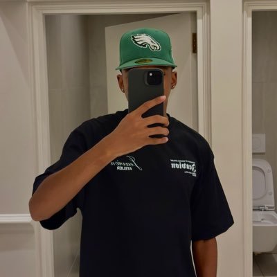 @tshepolenkoe_