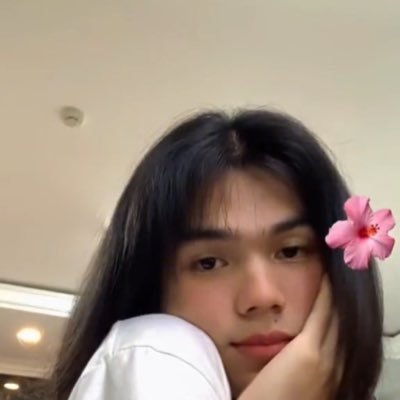 NutNxxch's profile picture. 