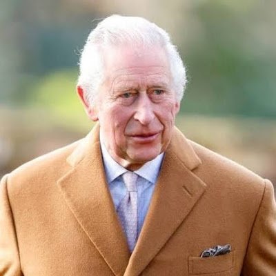 AuthorKing33328's profile picture. Charles became king upon his mother's death in 2022. At the age of 73 he was the oldest person to accede to the British throne, after having been the longest.